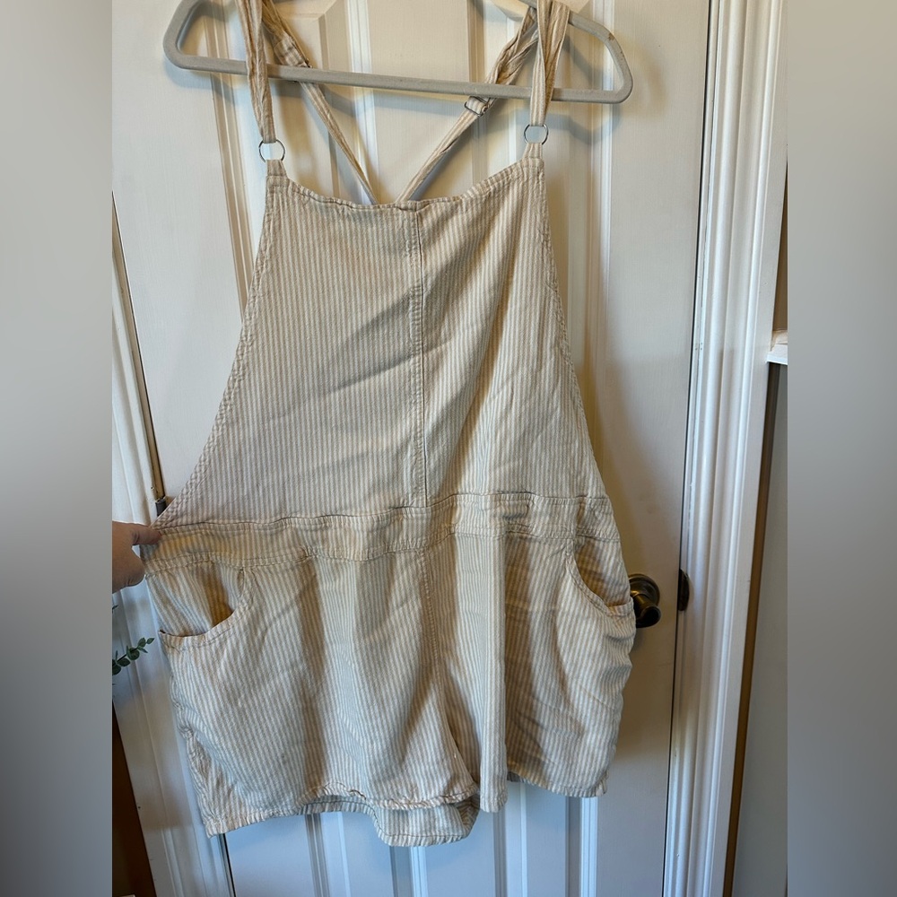 Torrid shortalls